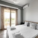 Maisonette On The By Luxlikehome Hétvégi ház