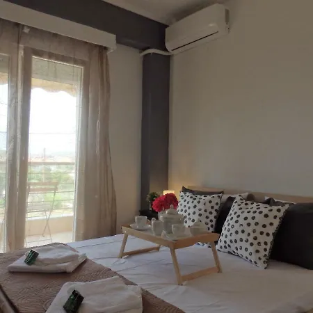 Maisonette On The By Luxlikehome *